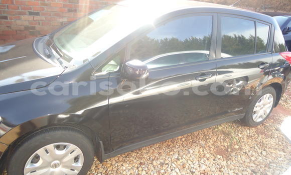 اشتري مستعمل Nissan 350Z Noir سيارة في Kigali في Rwanda