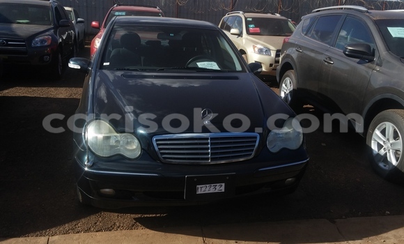 اشتري مستعمل Mercedes-Benz C–Class Noir سيارة في Kigali في Rwanda اشتري مستعمل Mercedes-Benz C–Class Noir سيارة في Kigali في Rwanda