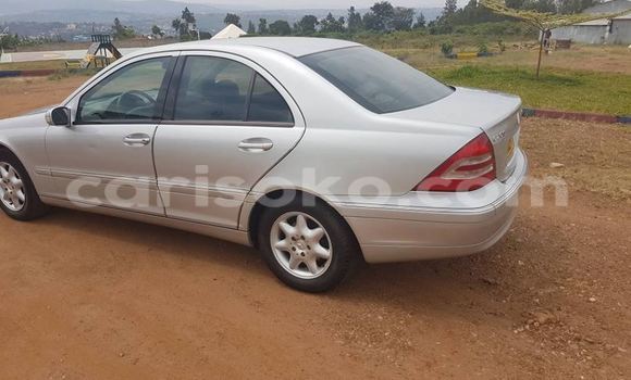 اشتري مستعمل Mercedes-Benz C–Class Gris سيارة في Kigali في Rwanda اشتري مستعمل Mercedes-Benz C–Class Gris سيارة في Kigali في Rwanda