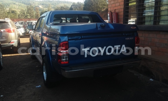 اشتري مستعمل Toyota Hilux Bleu سيارة في Kigali في Rwanda اشتري مستعمل Toyota Hilux Bleu سيارة في Kigali في Rwanda