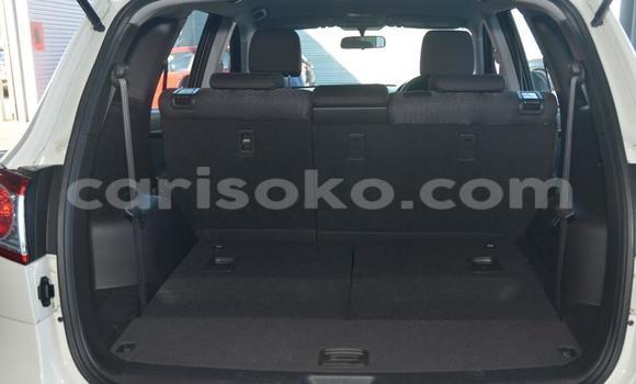 اشتري مستعمل Hyundai Santa Fe Blanc سيارة في Kigali في Rwanda اشتري مستعمل Hyundai Santa Fe Blanc سيارة في Kigali في Rwanda