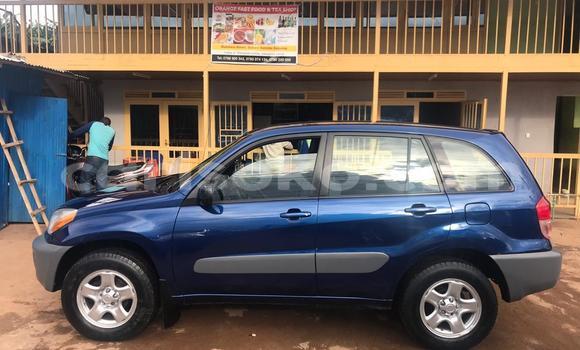 Sayi Na hannu Toyota RAV4 Bleu Mota in Kigali a Rwanda Sayi Na hannu Toyota RAV4 Bleu Mota in Kigali a Rwanda