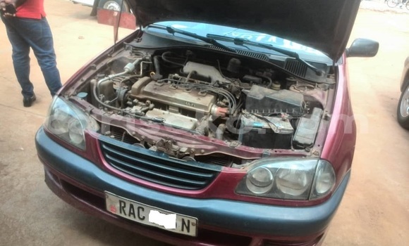 Sayi Na hannu Toyota Avensis Rouge Mota in Kigali a Rwanda Sayi Na hannu Toyota Avensis Rouge Mota in Kigali a Rwanda