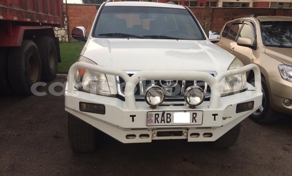 Buy Used Toyota Land Cruiser Prado White Car in Kigali in Rwanda Buy Used Toyota Land Cruiser Prado White Car in Kigali in Rwanda