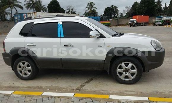 اشتري مستعمل Hyundai Tucson Blanc سيارة في Gicumbi في Rwanda اشتري مستعمل Hyundai Tucson Blanc سيارة في Gicumbi في Rwanda