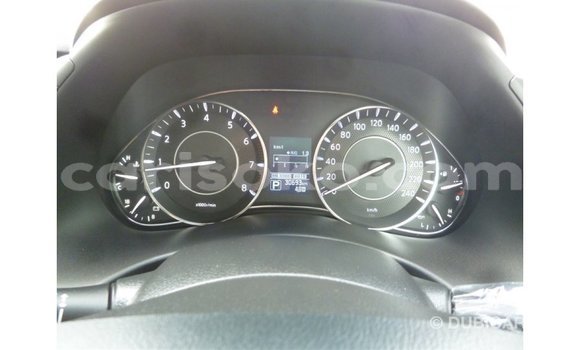 Acheter Import Voiture Nissan Patrol Blanc à Import - Dubai, Rwanda Acheter Import Voiture Nissan Patrol Blanc à Import - Dubai, Rwanda