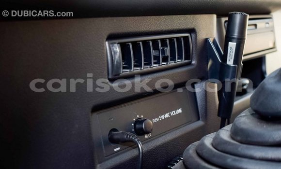 Acheter Import Voiture Toyota Coaster Blanc à Import - Dubai, Rwanda Acheter Import Voiture Toyota Coaster Blanc à Import - Dubai, Rwanda