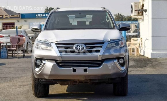 Acheter Import Voiture Toyota Fortuner Autre à Import - Dubai, Rwanda Acheter Import Voiture Toyota Fortuner Autre à Import - Dubai, Rwanda