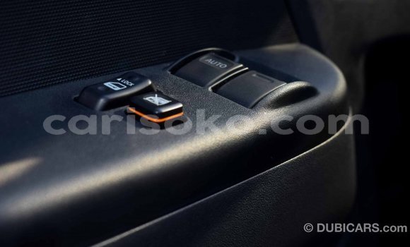 Acheter Import Voiture Toyota Hiace Blanc à Import - Dubai, Rwanda Acheter Import Voiture Toyota Hiace Blanc à Import - Dubai, Rwanda