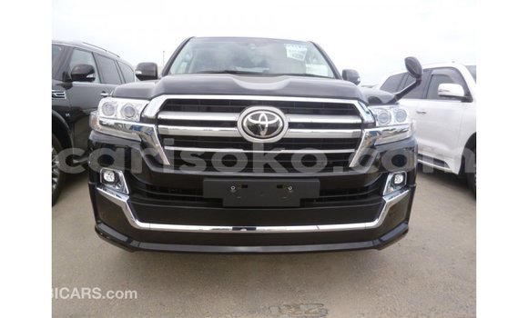 Acheter Import Voiture Toyota Land Cruiser Noir à Import - Dubai, Rwanda Acheter Import Voiture Toyota Land Cruiser Noir à Import - Dubai, Rwanda