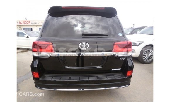 Acheter Import Voiture Toyota Land Cruiser Noir à Import - Dubai, Rwanda Acheter Import Voiture Toyota Land Cruiser Noir à Import - Dubai, Rwanda