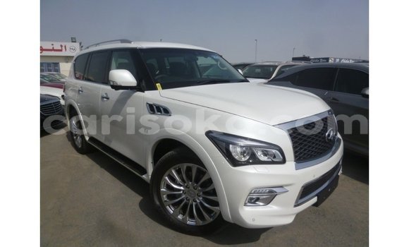 Acheter Import Voiture Infiniti Q Blanc à Import - Dubai, Rwanda
