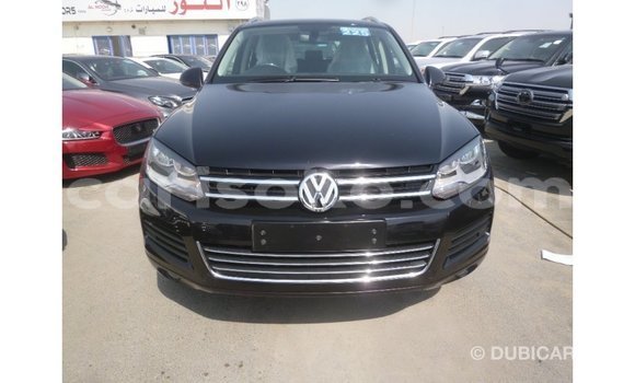 Acheter Import Voiture Volkswagen Touareg Noir à Import - Dubai, Rwanda Acheter Import Voiture Volkswagen Touareg Noir à Import - Dubai, Rwanda