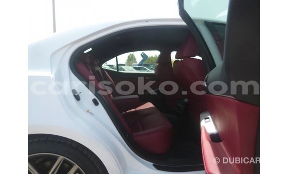 Acheter Import Voiture Lexus IS Blanc à Import - Dubai, Rwanda Acheter Import Voiture Lexus IS Blanc à Import - Dubai, Rwanda