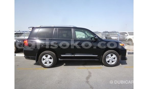 Acheter Import Voiture Toyota Land Cruiser Noir à Import - Dubai, Rwanda Acheter Import Voiture Toyota Land Cruiser Noir à Import - Dubai, Rwanda