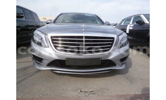 Acheter Import Voiture Mercedes-Benz 190 Autre à Import - Dubai, Rwanda Acheter Import Voiture Mercedes-Benz 190 Autre à Import - Dubai, Rwanda