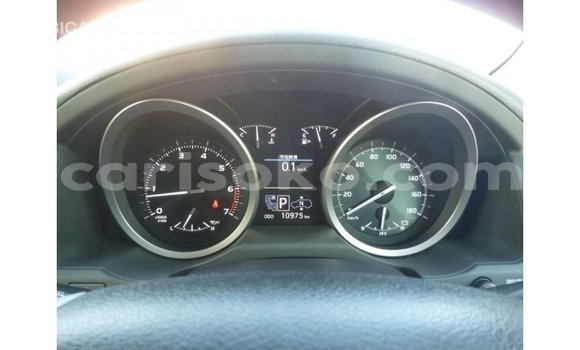 اشتري Imported Toyota Land Cruiser Blanc سيارة في Import - Dubai في Rwanda اشتري Imported Toyota Land Cruiser Blanc سيارة في Import - Dubai في Rwanda