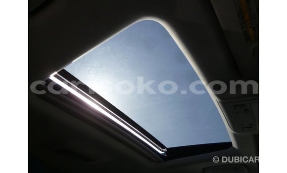 اشتري Imported Toyota Land Cruiser Blanc سيارة في Import - Dubai في Rwanda اشتري Imported Toyota Land Cruiser Blanc سيارة في Import - Dubai في Rwanda