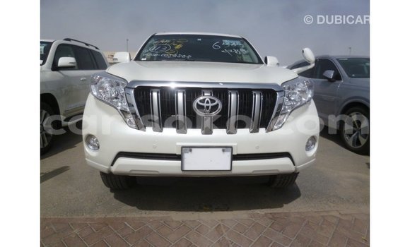 اشتري Imported Toyota Prado Blanc سيارة في Import - Dubai في Rwanda اشتري Imported Toyota Prado Blanc سيارة في Import - Dubai في Rwanda
