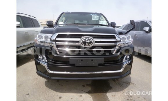 Acheter Import Voiture Toyota Land Cruiser Noir à Import - Dubai, Rwanda Acheter Import Voiture Toyota Land Cruiser Noir à Import - Dubai, Rwanda