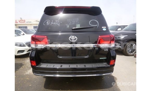 Acheter Import Voiture Toyota Land Cruiser Noir à Import - Dubai, Rwanda Acheter Import Voiture Toyota Land Cruiser Noir à Import - Dubai, Rwanda