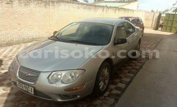 Sayi Na hannu Chrysler 300 Gris Mota in Gicumbi a Rwanda Sayi Na hannu Chrysler 300 Gris Mota in Gicumbi a Rwanda