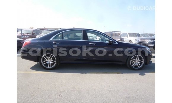 Buy Import Mercedes-Benz 190 Blue Car in Import - Dubai in Rwanda Buy Import Mercedes-Benz 190 Blue Car in Import - Dubai in Rwanda