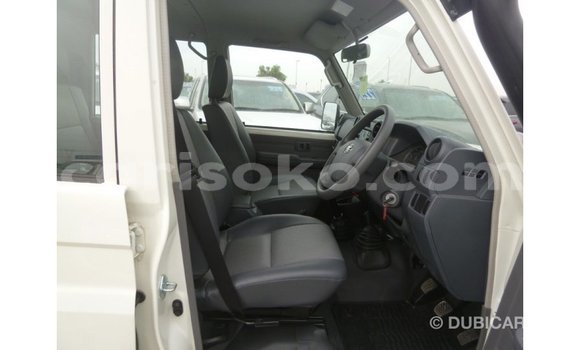 Buy Import Toyota Land Cruiser White Car in Import - Dubai in Rwanda Buy Import Toyota Land Cruiser White Car in Import - Dubai in Rwanda