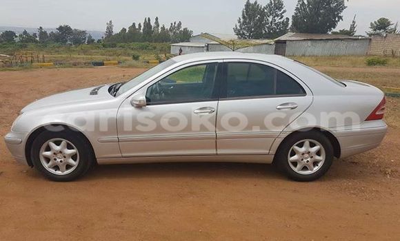 اشتري مستعمل Mercedes-Benz C–Class Gris سيارة في Gicumbi في Rwanda اشتري مستعمل Mercedes-Benz C–Class Gris سيارة في Gicumbi في Rwanda
