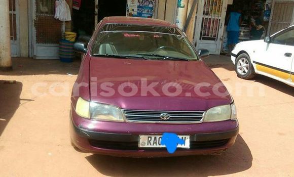 Acheter Occasion Voiture Toyota Carina Rouge à Gicumbi au Rwanda Acheter Occasion Voiture Toyota Carina Rouge à Gicumbi au Rwanda