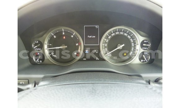 Acheter Import Voiture Toyota Land Cruiser Noir à Import - Dubai, Rwanda Acheter Import Voiture Toyota Land Cruiser Noir à Import - Dubai, Rwanda