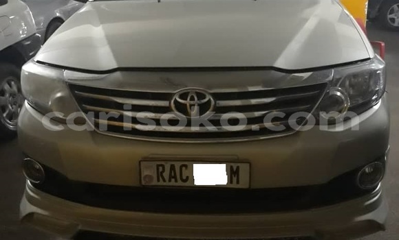 Buy Used Toyota Fortuner White Car in Kigali in Rwanda Buy Used Toyota Fortuner White Car in Kigali in Rwanda