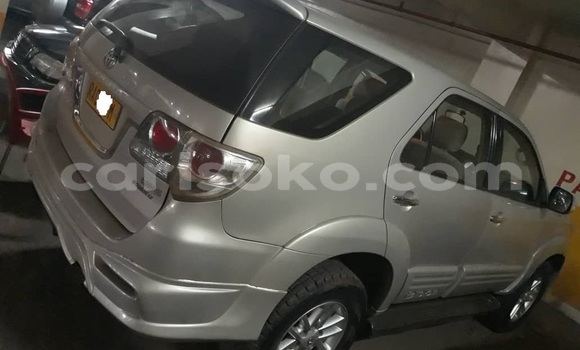 Buy Used Toyota Fortuner White Car in Kigali in Rwanda Buy Used Toyota Fortuner White Car in Kigali in Rwanda