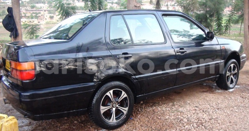 Big with watermark dsc03408