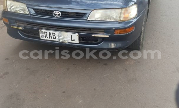 Acheter Occasion Voiture Toyota Corolla Noir à Kigali, Rwanda Acheter Occasion Voiture Toyota Corolla Noir à Kigali, Rwanda