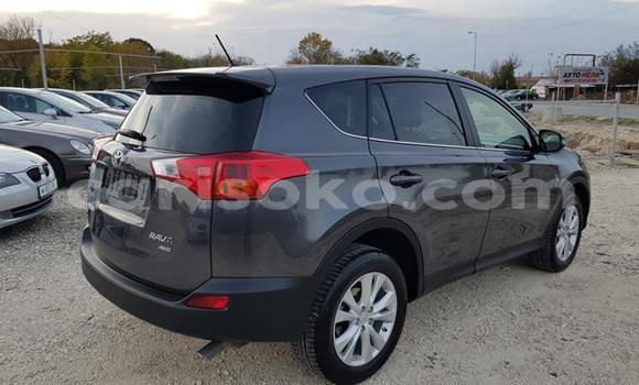 Sayi Na hannu Toyota RAV4 Autre Mota in Kigali a Rwanda Sayi Na hannu Toyota RAV4 Autre Mota in Kigali a Rwanda