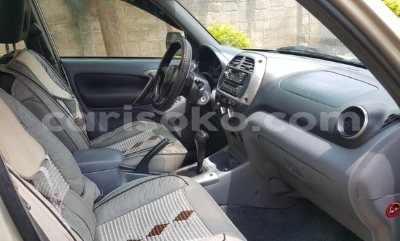 Buy Used Toyota RAV4 Silver Car in Kigali in Rwanda Buy Used Toyota RAV4 Silver Car in Kigali in Rwanda