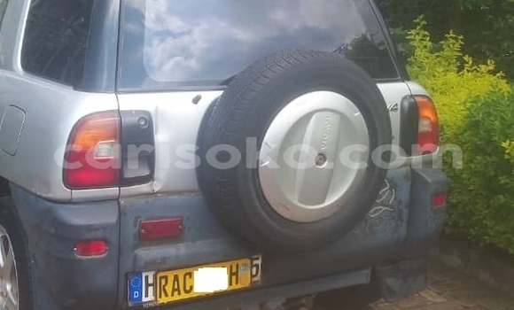 Sayi Na hannu Toyota RAV4 Autre Mota in Kigali a Rwanda Sayi Na hannu Toyota RAV4 Autre Mota in Kigali a Rwanda