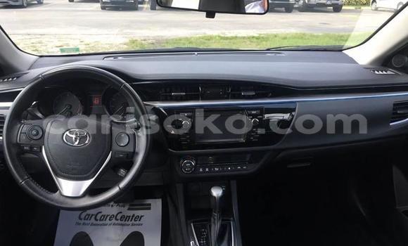 Sayi Na hannu Toyota Corolla Blanc Mota in Kigali a Rwanda Sayi Na hannu Toyota Corolla Blanc Mota in Kigali a Rwanda