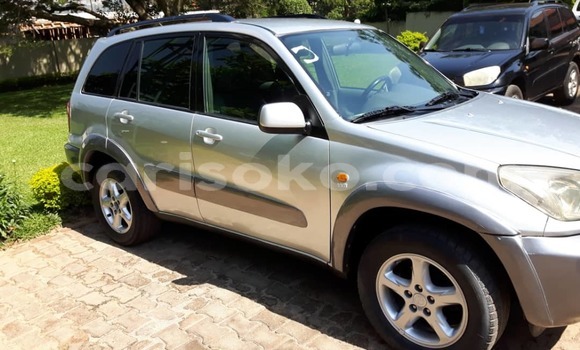 Buy Used Toyota RAV4 Silver Car in Kigali in Rwanda Buy Used Toyota RAV4 Silver Car in Kigali in Rwanda