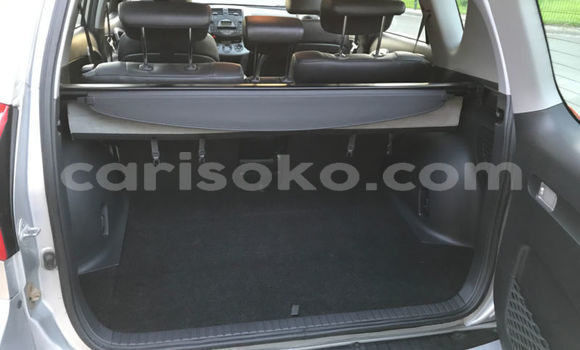 Sayi Na hannu Toyota RAV4 Gris Mota in Kigali a Rwanda Sayi Na hannu Toyota RAV4 Gris Mota in Kigali a Rwanda