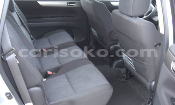 Sayi Na hannu Toyota Avensis Verso Bleu Mota in Kigali a Rwanda Sayi Na hannu Toyota Avensis Verso Bleu Mota in Kigali a Rwanda