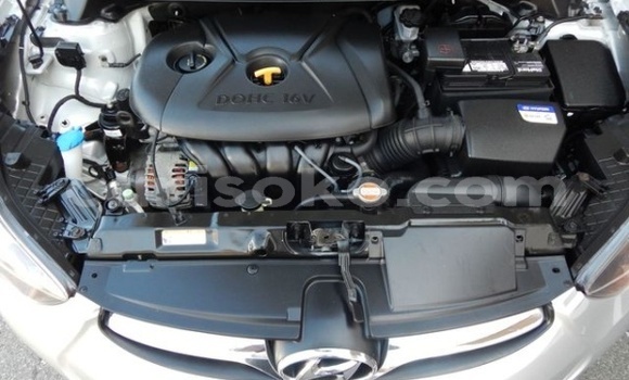 Sayi Na hannu Hyundai Elantra Gris Mota in Kigali a Rwanda Sayi Na hannu Hyundai Elantra Gris Mota in Kigali a Rwanda