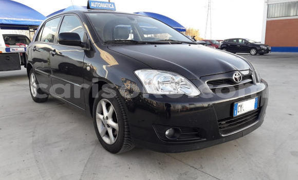 Sayi Na hannu Toyota Corolla Noir Mota in Kigali a Rwanda Sayi Na hannu Toyota Corolla Noir Mota in Kigali a Rwanda