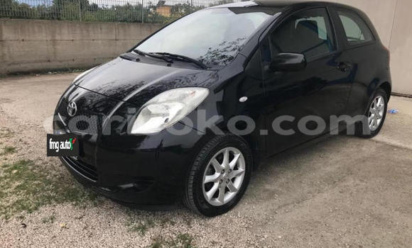Sayi Na hannu Toyota Yaris Noir Mota in Kigali a Rwanda Sayi Na hannu Toyota Yaris Noir Mota in Kigali a Rwanda