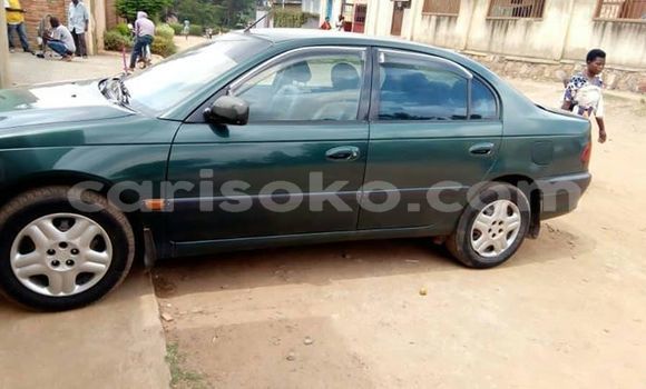 Sayi Na hannu Toyota Avensis Vert Mota in Kigali a Rwanda Sayi Na hannu Toyota Avensis Vert Mota in Kigali a Rwanda