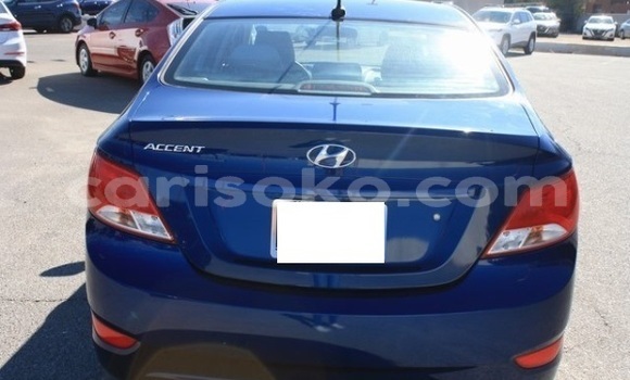 Sayi Na hannu Hyundai Accent Bleu Mota in Kigali a Rwanda Sayi Na hannu Hyundai Accent Bleu Mota in Kigali a Rwanda