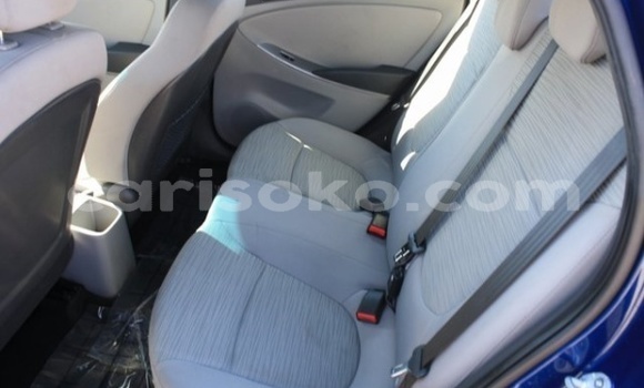 Sayi Na hannu Hyundai Accent Bleu Mota in Kigali a Rwanda Sayi Na hannu Hyundai Accent Bleu Mota in Kigali a Rwanda