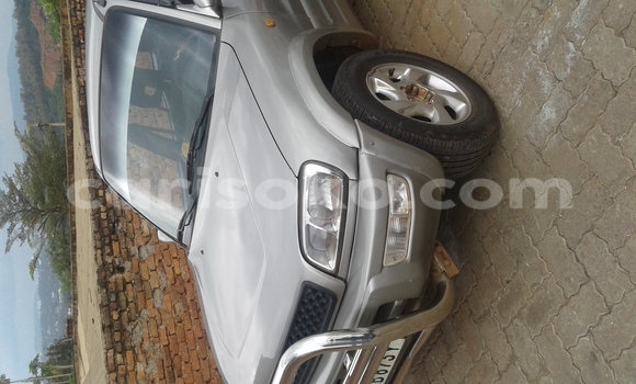 Sayi Na hannu Toyota RAV4 Gris Mota in Kigali a Rwanda Sayi Na hannu Toyota RAV4 Gris Mota in Kigali a Rwanda