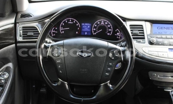 Sayi Na hannu Hyundai Genesis Gris Mota in Kigali a Rwanda Sayi Na hannu Hyundai Genesis Gris Mota in Kigali a Rwanda